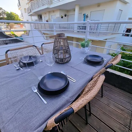 Апартаменты Relaxing 2 Bed Near Falesia Албуфейра