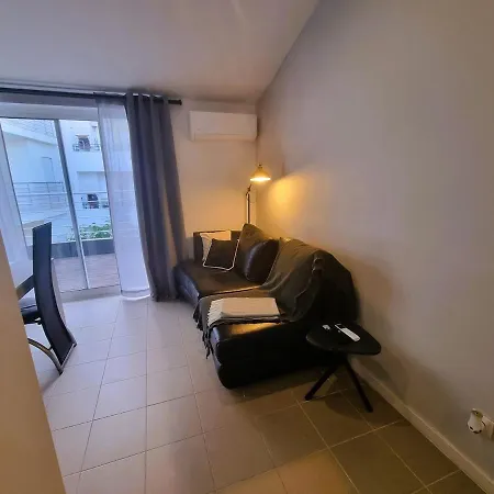 Relaxing 2 Bed Near Falesia Apartment