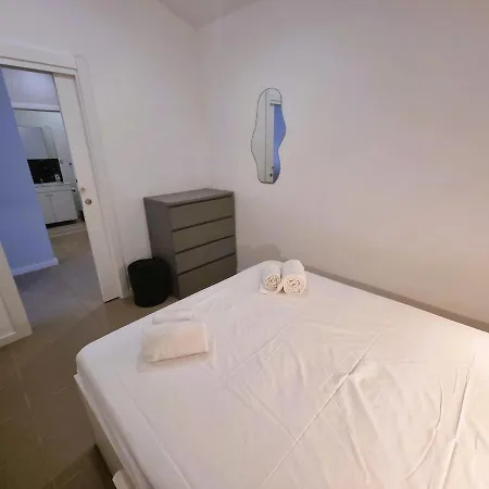 Relaxing 2 Bed Near Falesia Apartment *